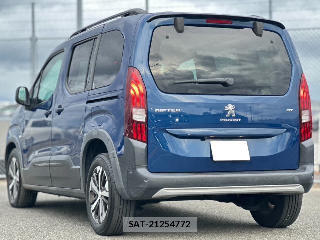 Peugeot Rifter 2021-07 8753246-1