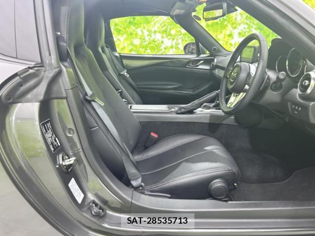 Mazda ROADSTER 2022-03 8754471-3