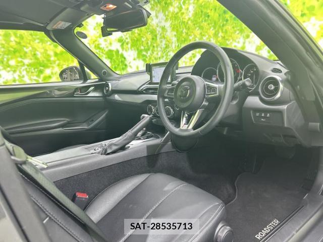 Mazda ROADSTER 2022-03 8754471-8