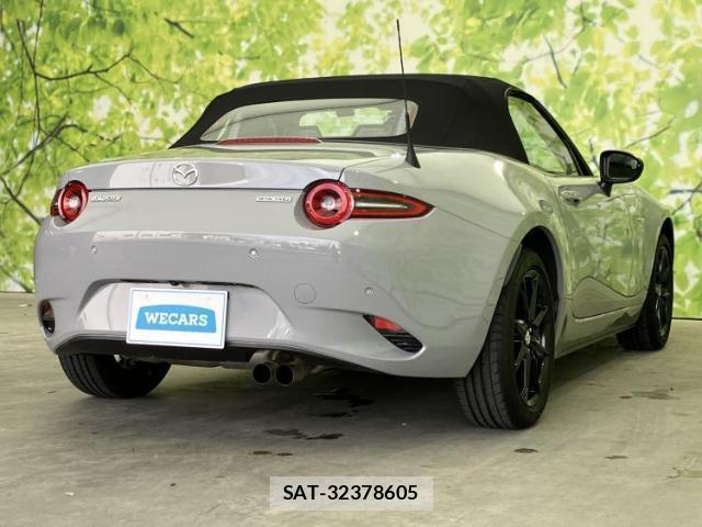 Mazda ROADSTER 2024-04 8753036-2