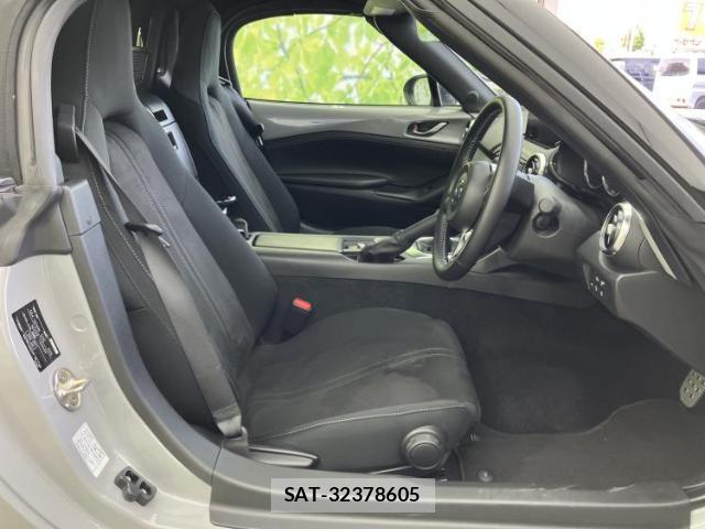 Mazda ROADSTER 2024-04 8753036-3