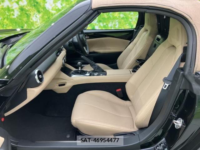 Mazda ROADSTER 2025-01 8754405-4