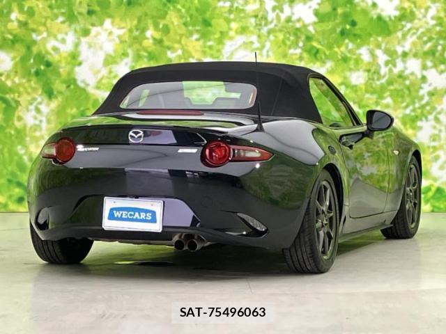 Mazda ROADSTER 2016-07 8754558-2