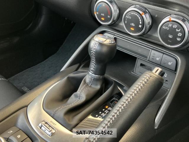 Mazda ROADSTER 2020-12 8754729-15