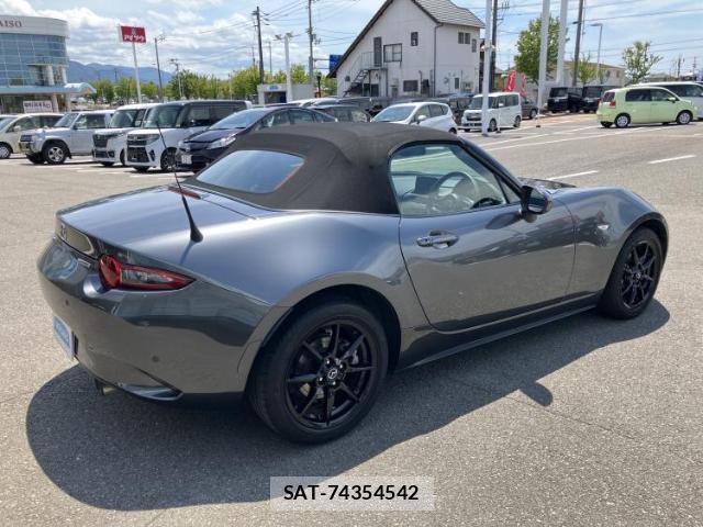 Mazda ROADSTER 2020-12 8754729-2
