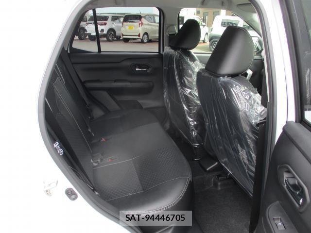 Daihatsu ROCKY 2026-08 8754178-6