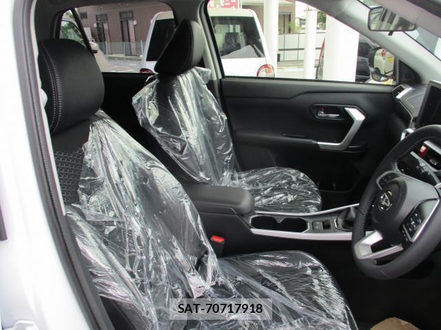 Daihatsu ROCKY 2026-08 8754179-5
