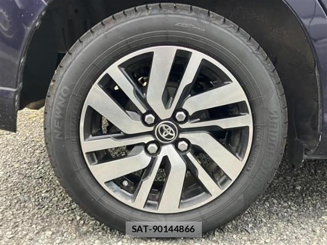 Toyota ROOMY 2021-08 8754474-17