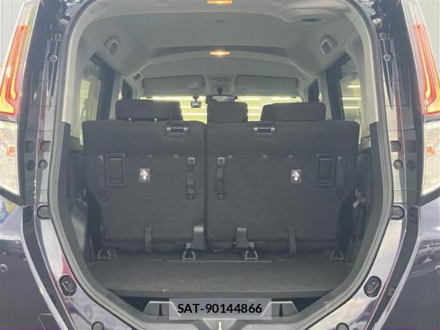 Toyota ROOMY 2021-08 8754474-6
