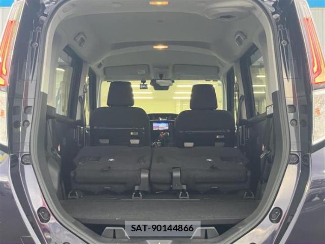 Toyota ROOMY 2021-08 8754474-7