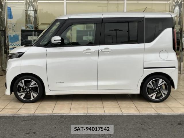 Nissan ROOX 2020-08 8753115-1