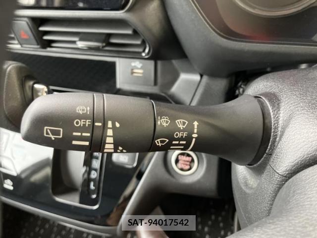 Nissan ROOX 2020-08 8753115-17
