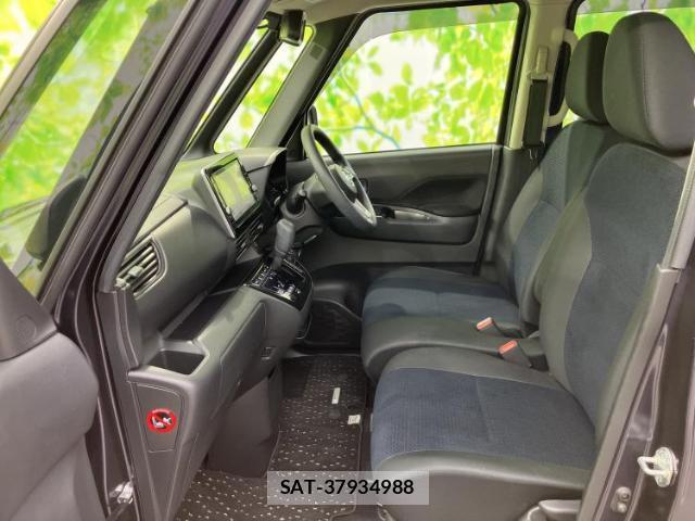 Nissan ROOX 2021-11 8753534-6