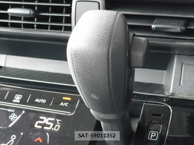 Nissan ROOX 2022-09 8753958-15