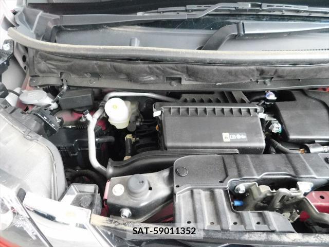 Nissan ROOX 2022-09 8753958-7