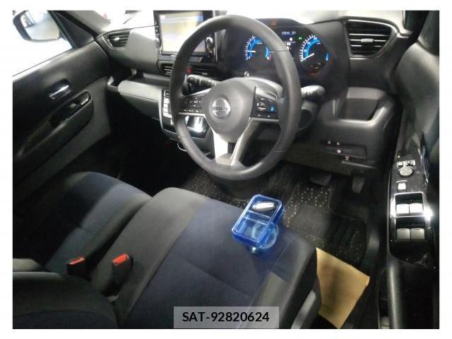 Nissan ROOX 2020-11 8754083-2