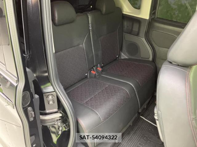 Nissan ROOX 2024-07 8754404-4