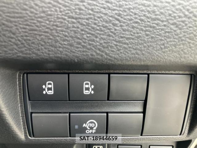 Nissan ROOX 2025-08 8754475-16