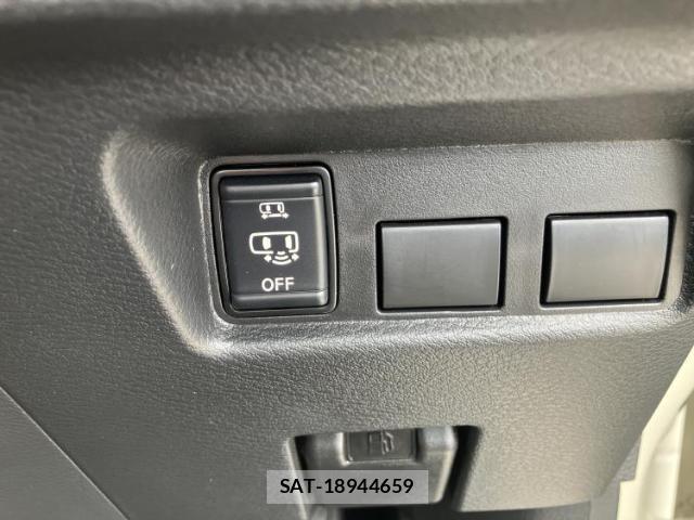 Nissan ROOX 2025-08 8754475-17