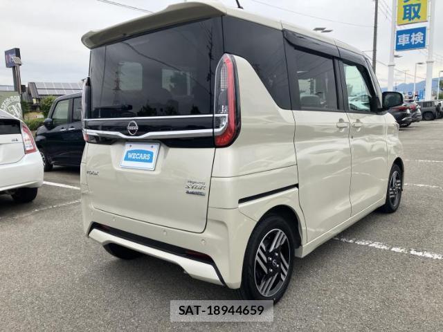 Nissan ROOX 2025-08 8754475-2