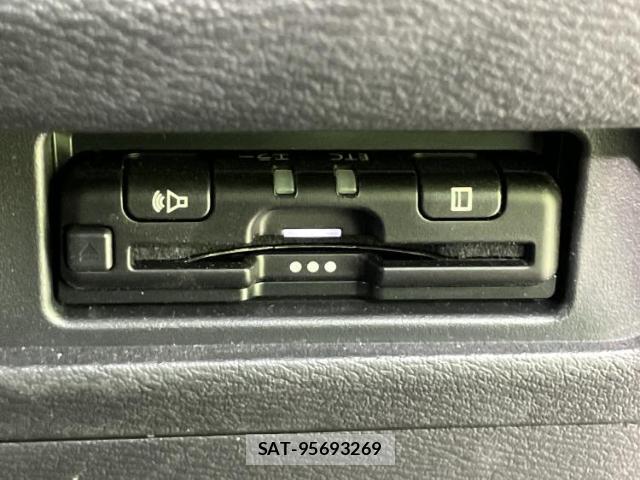 Nissan ROOX 2024-01 8754594-17