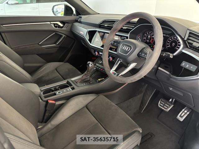 Audi RS Q3 2023-04 8753230-1