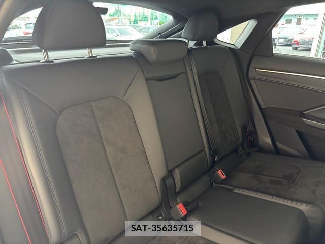 Audi RS Q3 2023-04 8753230-4