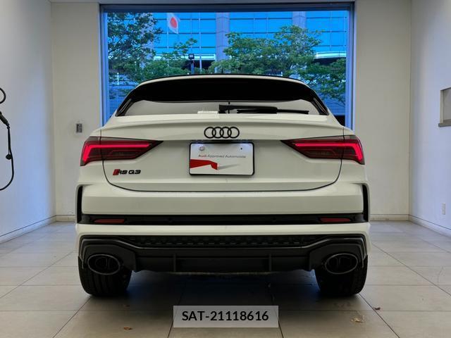 Audi RS Q3 2022-10 8753529-16
