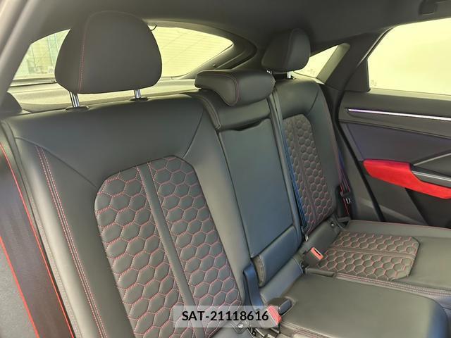 Audi RS Q3 2022-10 8753529-4