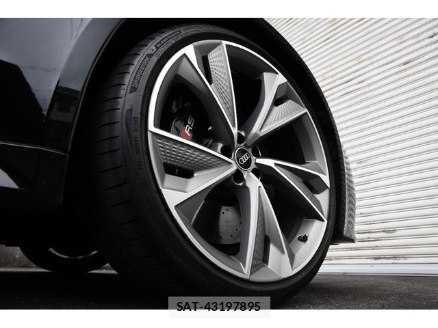 Audi RS7 2021-05 8754263-10