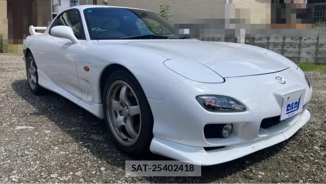 Mazda RX-7 2002-02 8753655-11