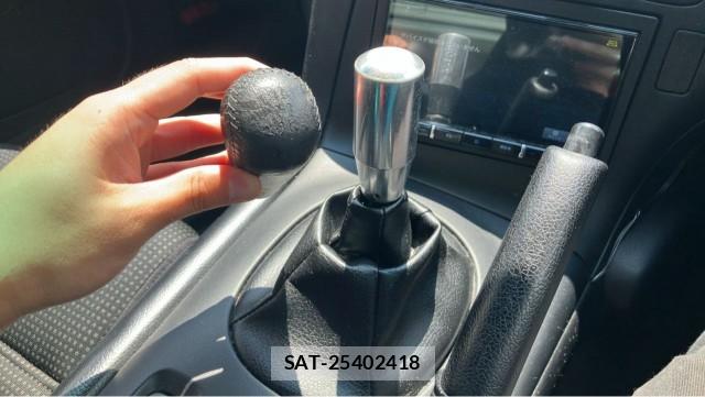 Mazda RX-7 2002-02 8753655-14