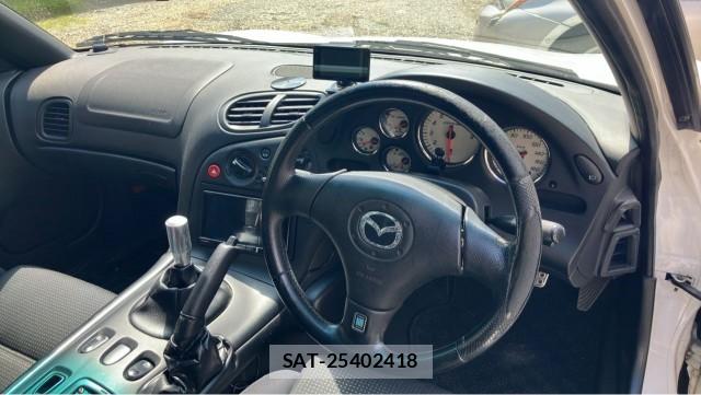 Mazda RX-7 2002-02 8753655-2