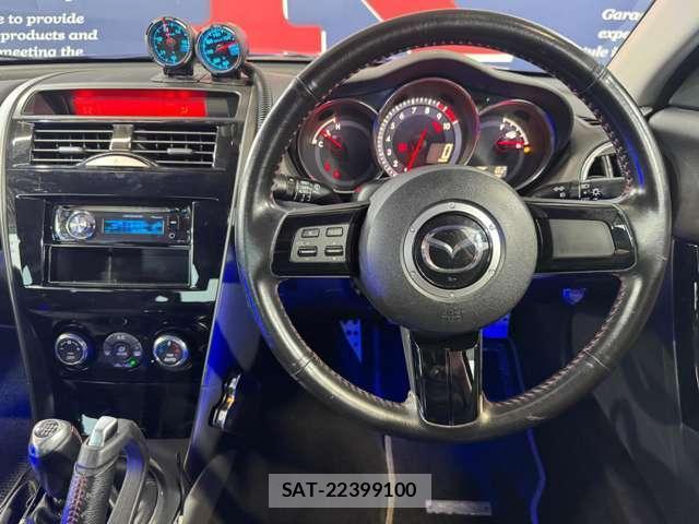 Mazda RX-8 2009-03 8753351-9