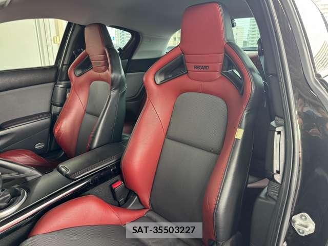 Mazda RX-8 2012-06 8753352-12