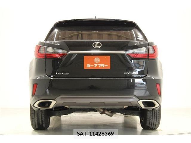 Lexus RX 2018-09 8752358-10