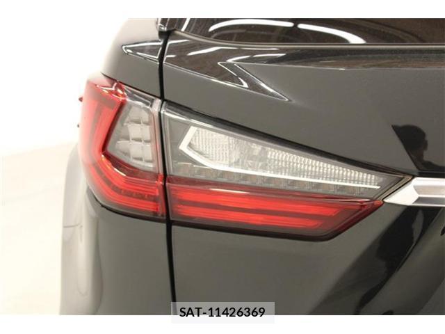 Lexus RX 2018-09 8752358-18
