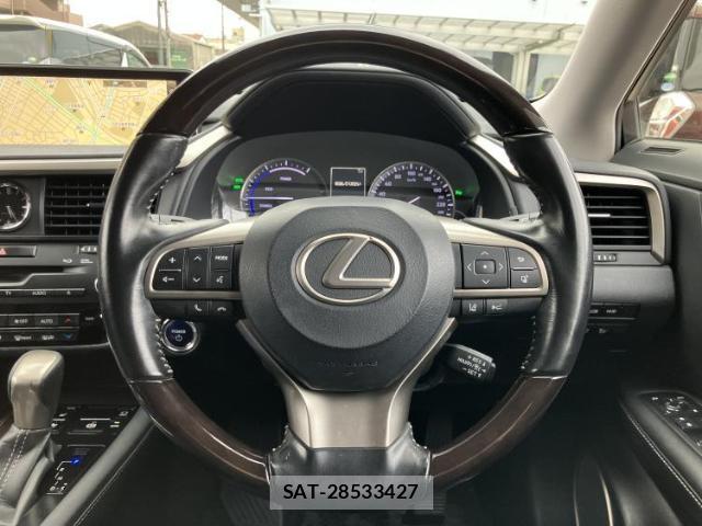 Lexus RX 2017-02 8752455-13