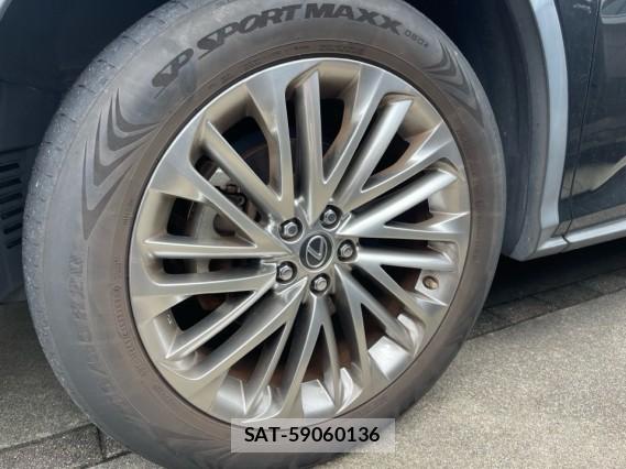 Lexus RX 2019-10 8753587-8