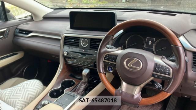 Lexus RX 2019-08 8753609-2
