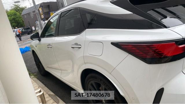 Lexus RX 2024-03 8753664-10
