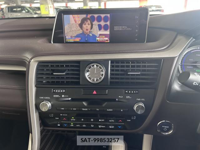 Lexus RX 2016-11 8754206-14