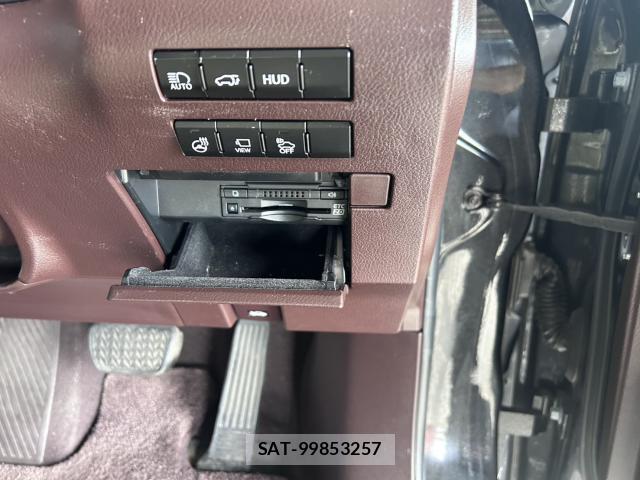 Lexus RX 2016-11 8754206-15
