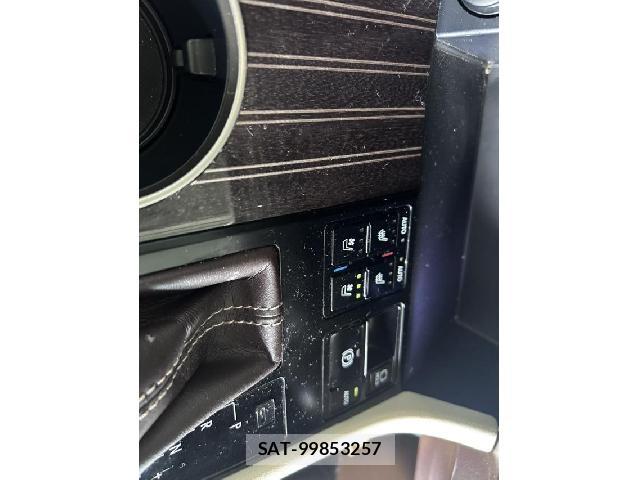 Lexus RX 2016-11 8754206-16