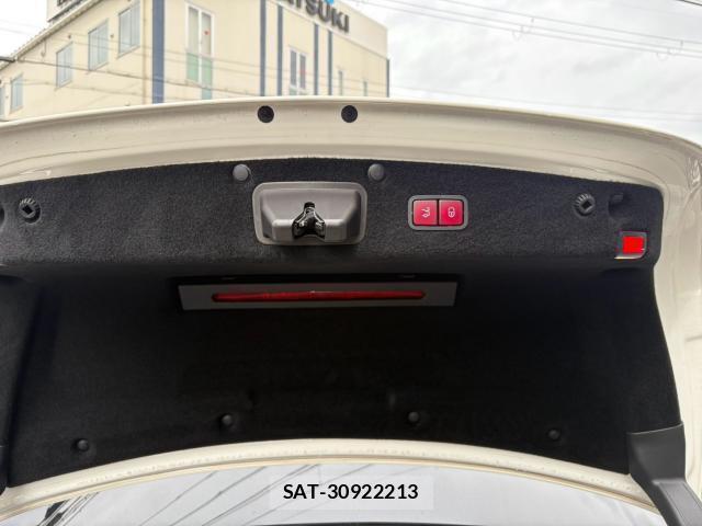 Mercedes Benz S-CLASS 2018-05 8753371-17