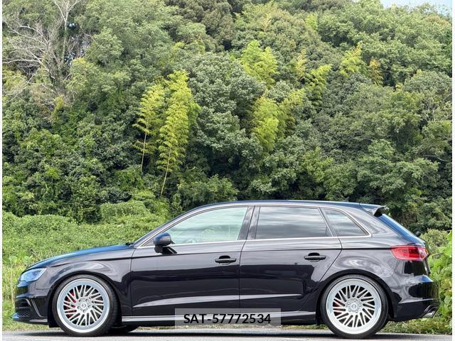 Audi S3 2015-06 8754140-13