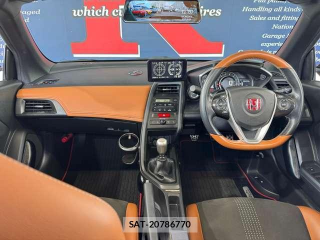 Honda S660 2017-08 8753358-3