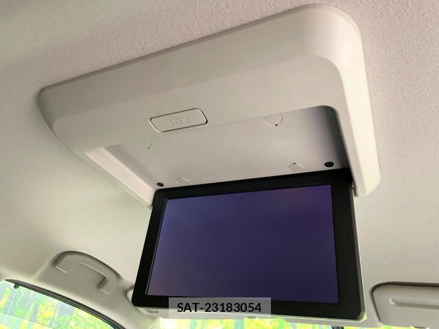 Nissan SERENA 2017-09 8752917-3