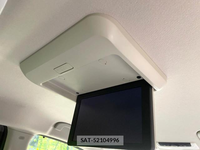 Nissan SERENA 2018-02 8752918-3