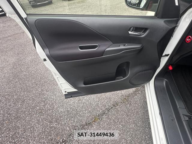 Nissan SERENA 2018-01 8753328-10